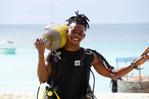 Divemaster-Ommy
