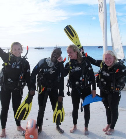 PADI Zanzibar open water course